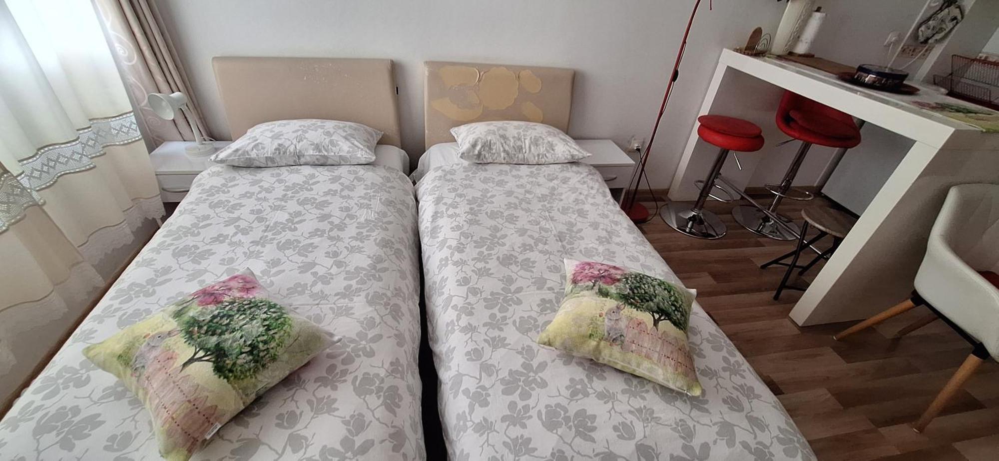 Klara Studio Apartman Сплит Экстерьер фото