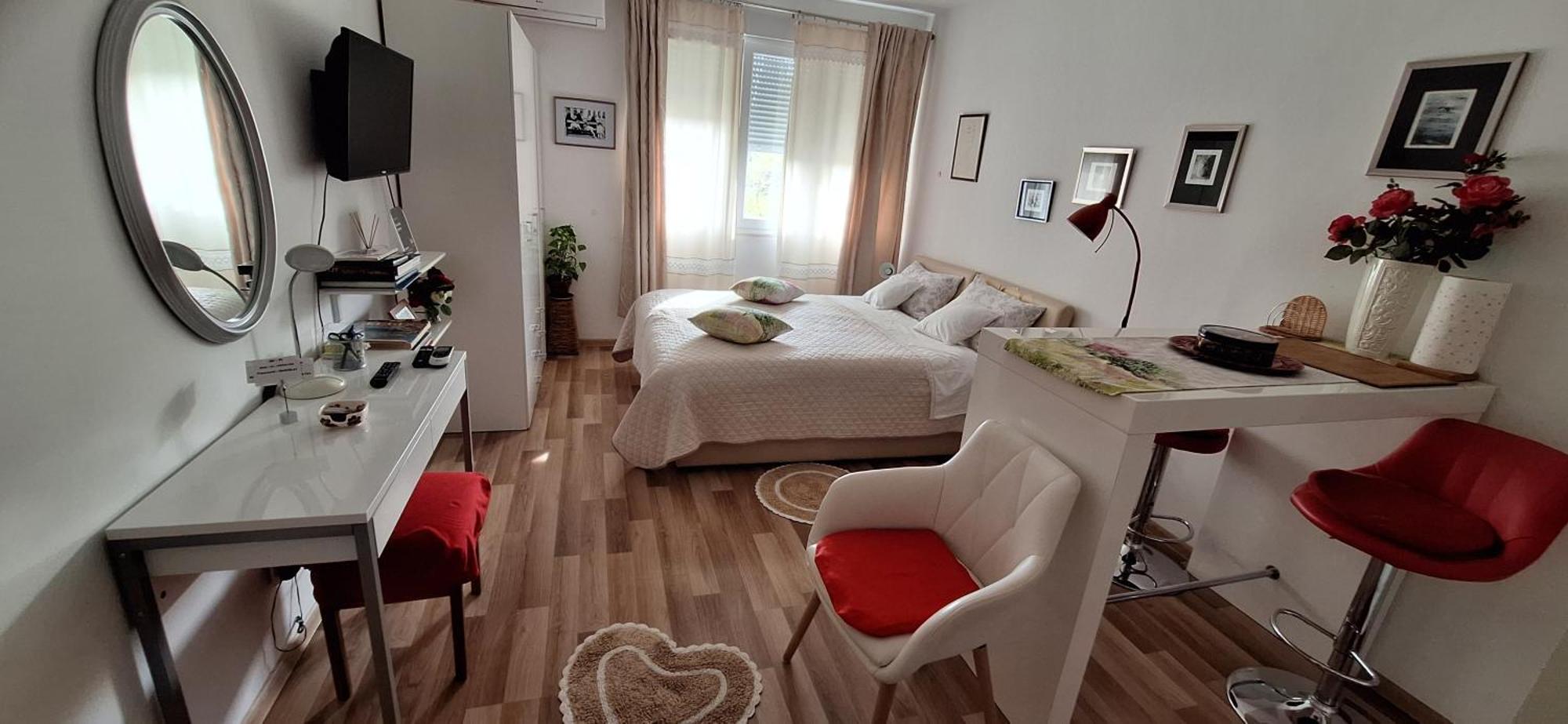 Klara Studio Apartman Сплит Экстерьер фото